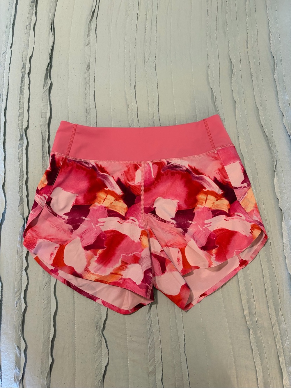 Athleta Printed Run with it 4.5” Short | Size S